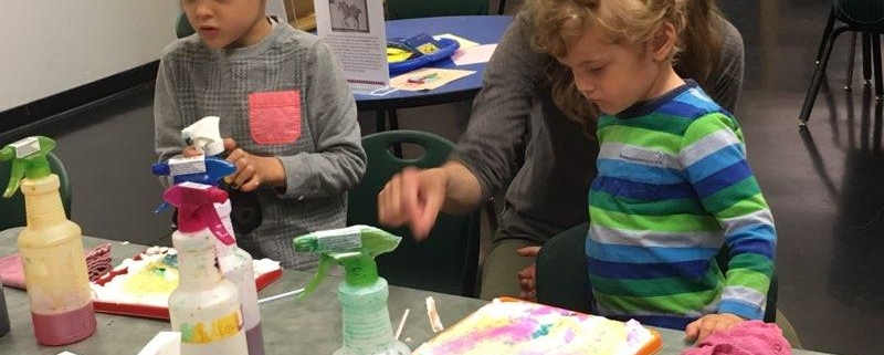 Kids painting