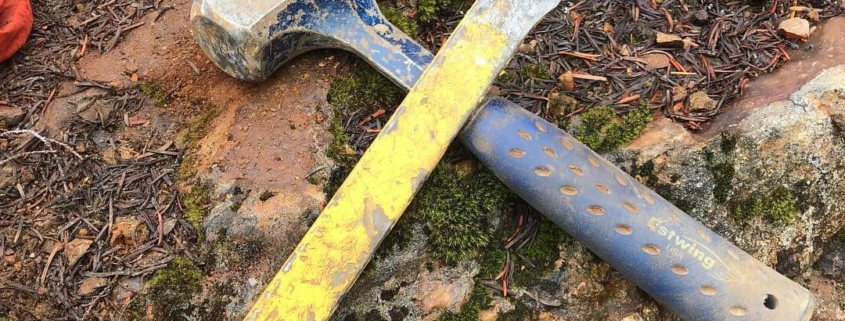 Tools for mineral collecting